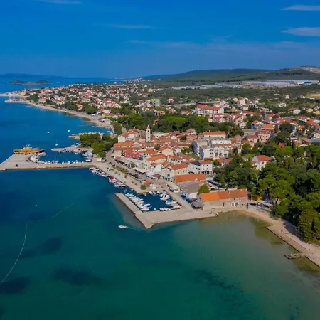 Apartment M & D Sveti Filip i Jakov